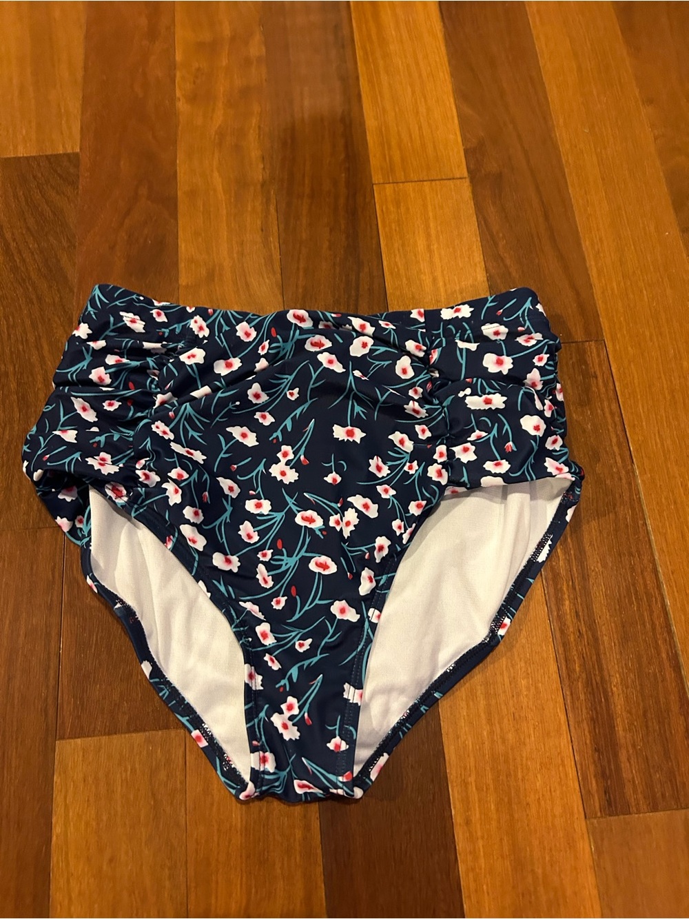 Source Unknown Navy Floral High-Waist Swim Bottoms Unbranded New without tags